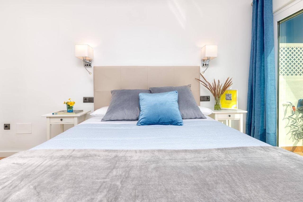 Lola Playa Puerto Marina Apartman Benalmádena Kültér fotó