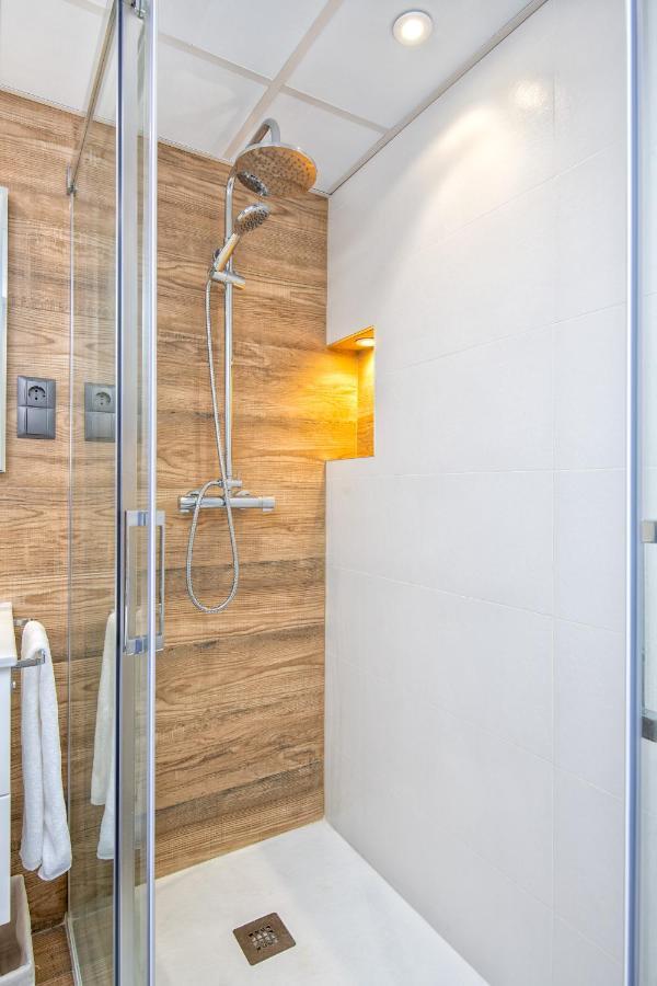Lola Playa Puerto Marina Apartman Benalmádena Kültér fotó