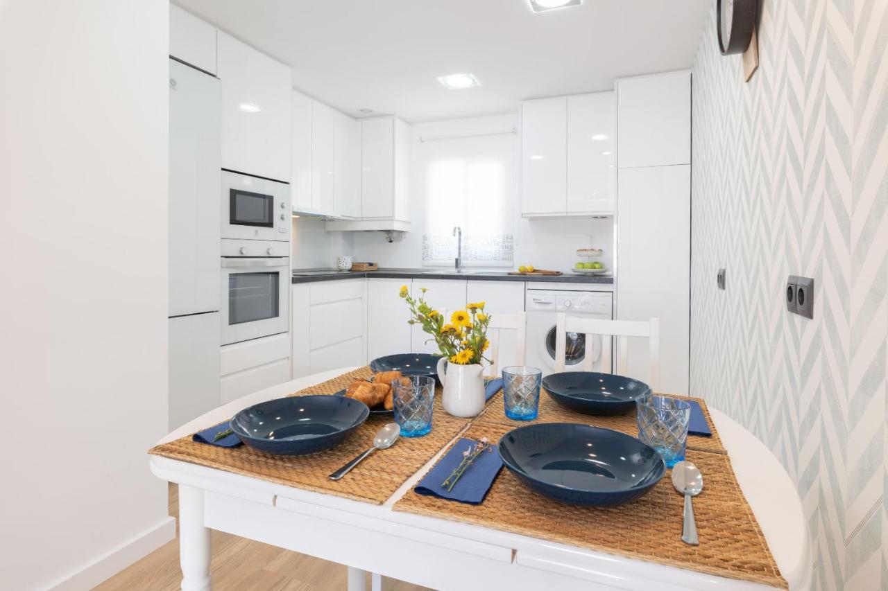 Lola Playa Puerto Marina Apartman Benalmádena Kültér fotó