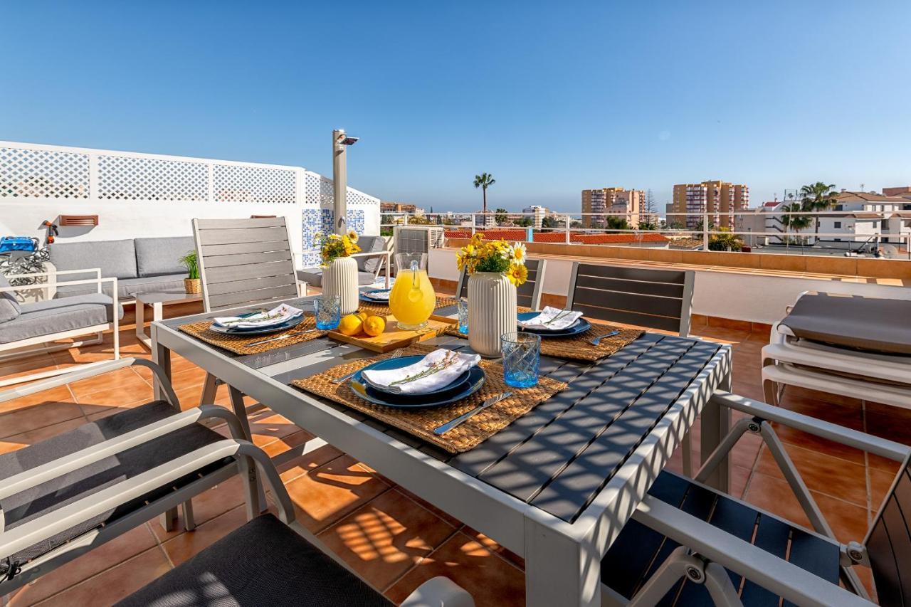 Lola Playa Puerto Marina Apartman Benalmádena Kültér fotó