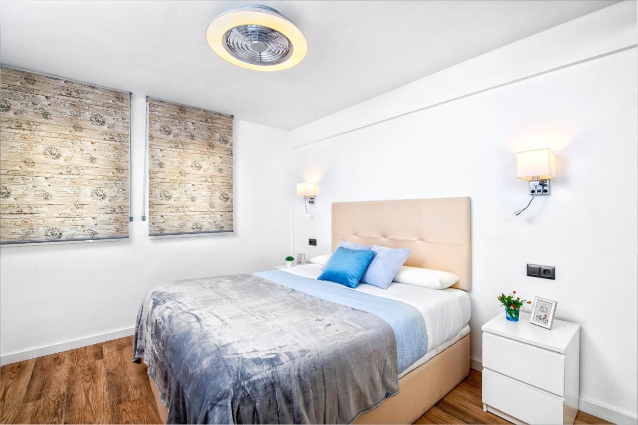 Lola Playa Puerto Marina Apartman Benalmádena Kültér fotó