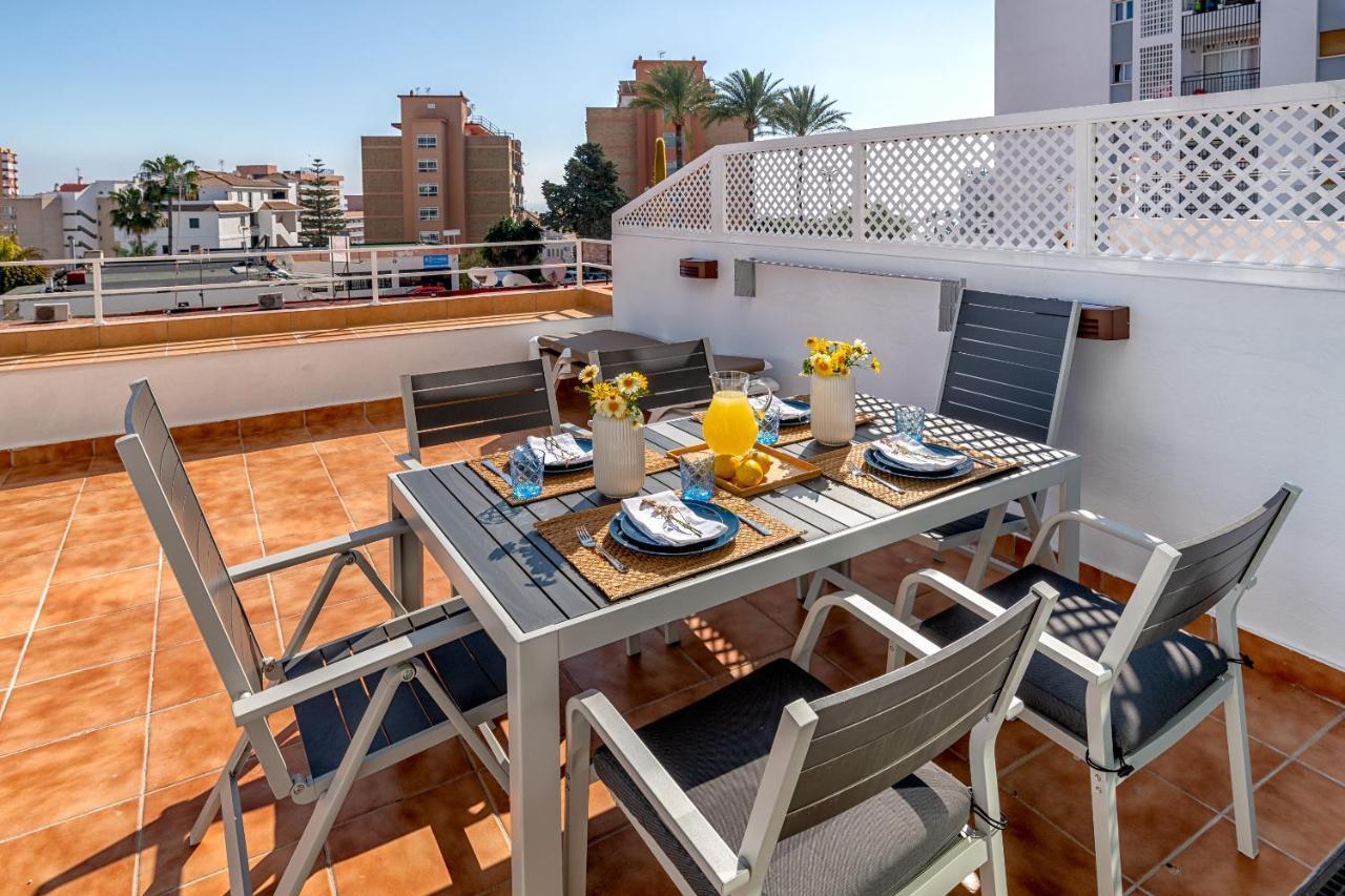 Lola Playa Puerto Marina Apartman Benalmádena Kültér fotó